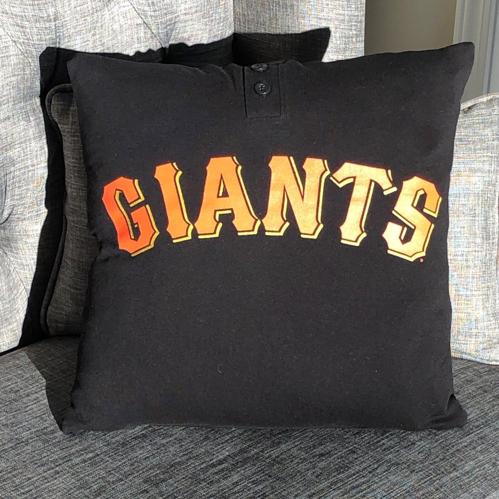 San Francisco Giants MLB Baseball Handmade T shirt 16 x 16 Throw pillow cover